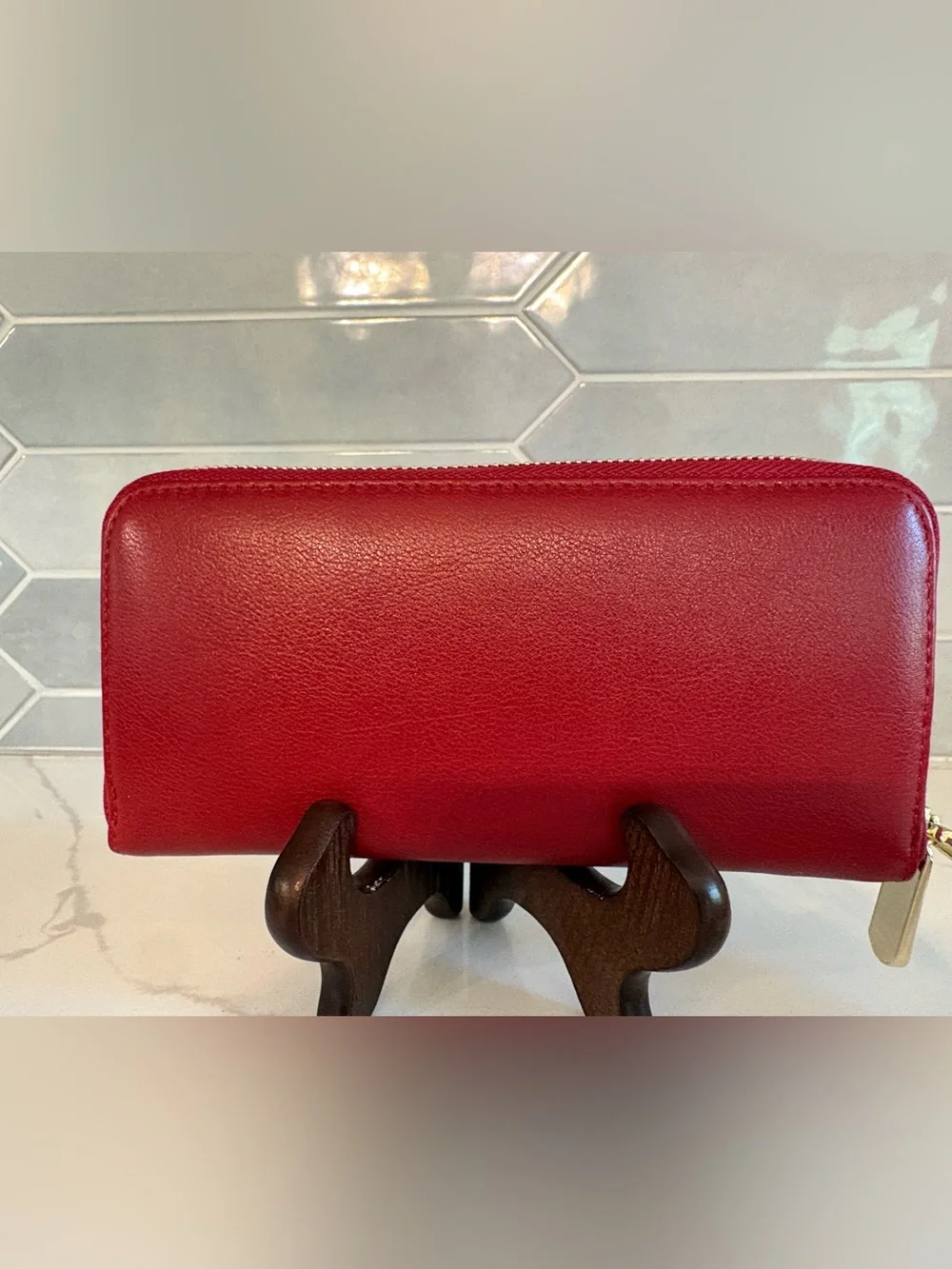 Iswee Red Genuine Leather Zip-Around Long Wallet Wristlet Clutch NWT